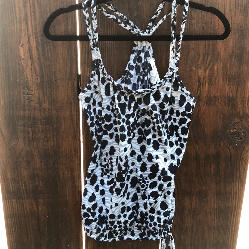 Tank style animal print blouse.